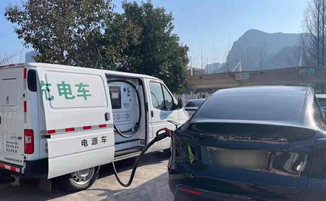 阿里地区汽车搭电